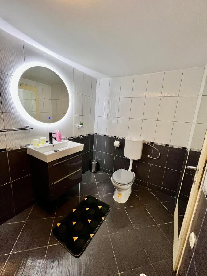 Apartment Nikolina Трогир Екстериор снимка