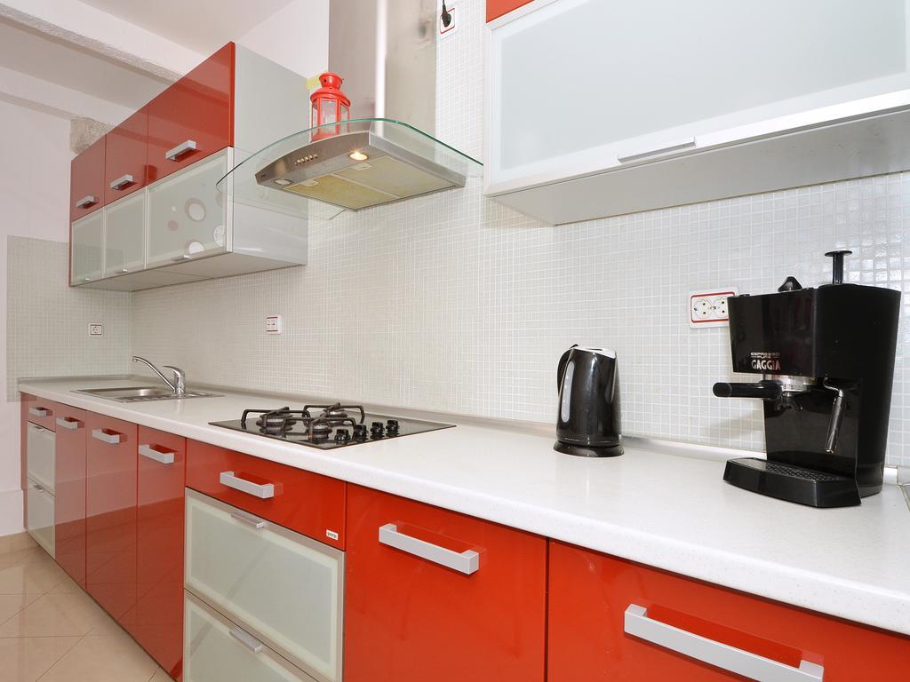 Apartment Nikolina Трогир Екстериор снимка